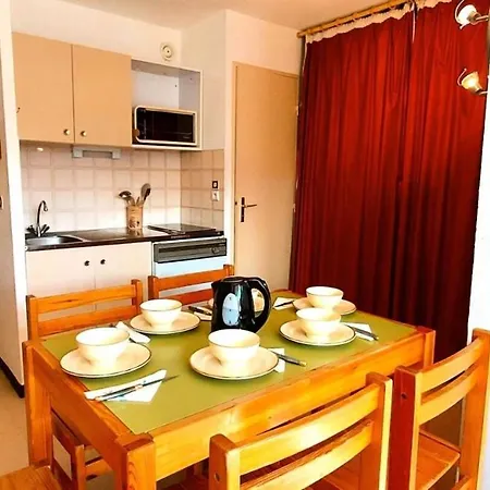 Relais - 6 Couchages Vue Montagne A Mae-8961 Apartment Reallon